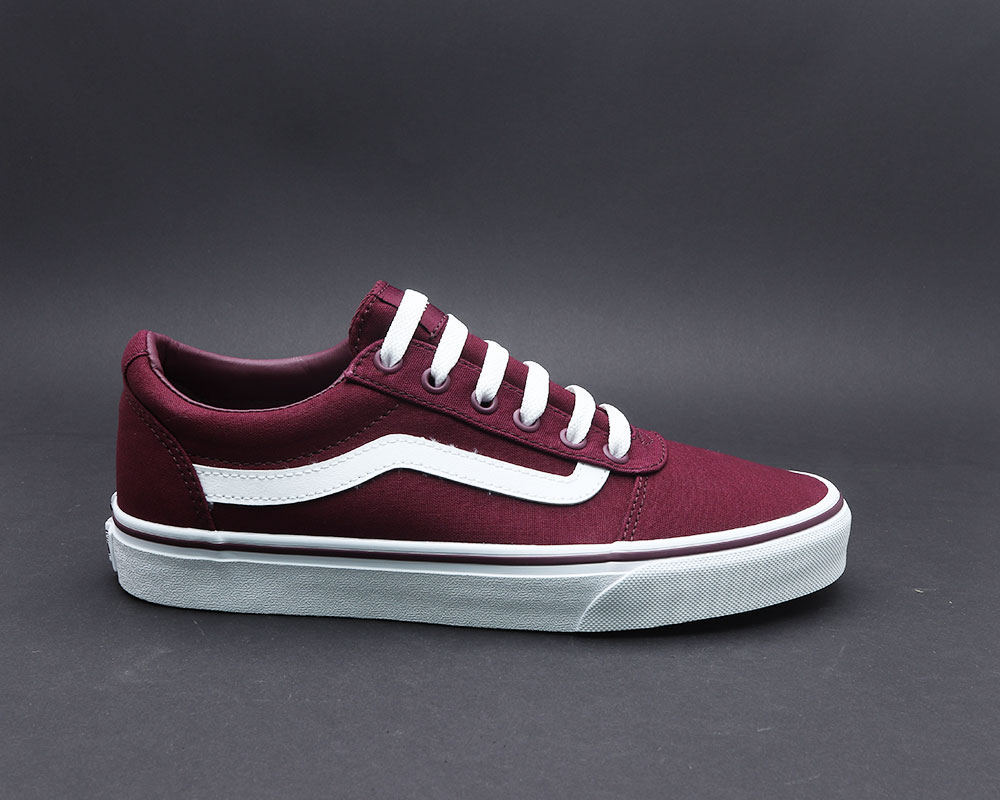 WARD VANS Mr. Tekkie